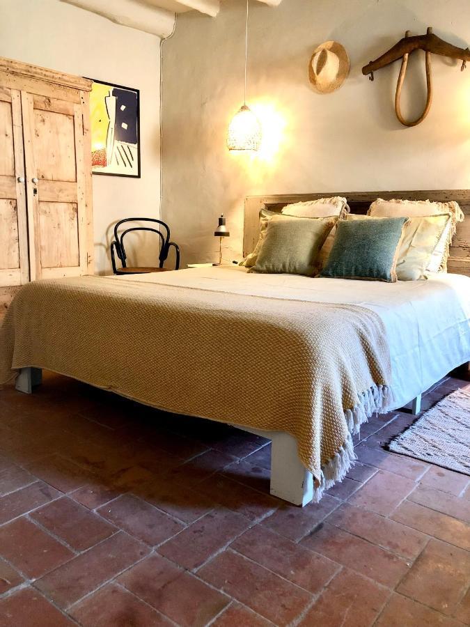 El Castell De Seguero Leilighet Beuda Eksteriør bilde